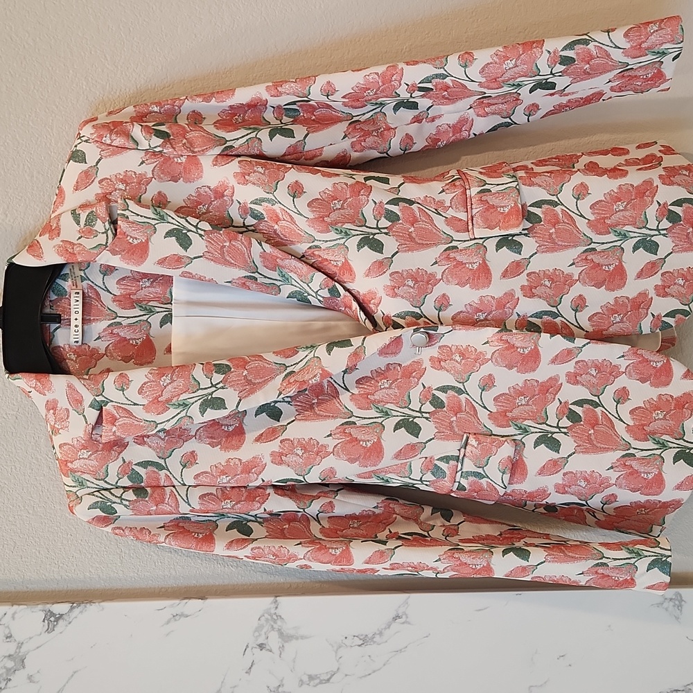Alice + Olivia Macey Floral Suit Set, Size 0